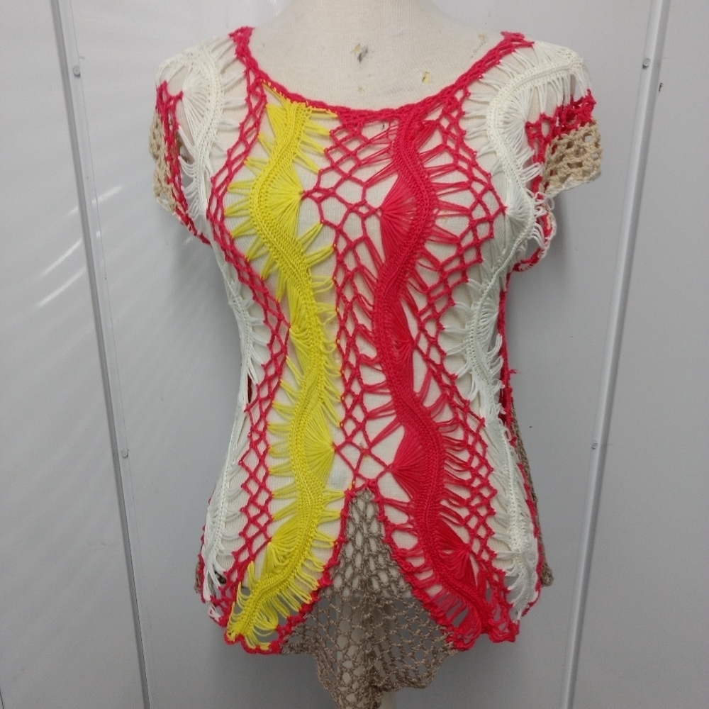 Vivid Collection Open Knit Sweater SZ M